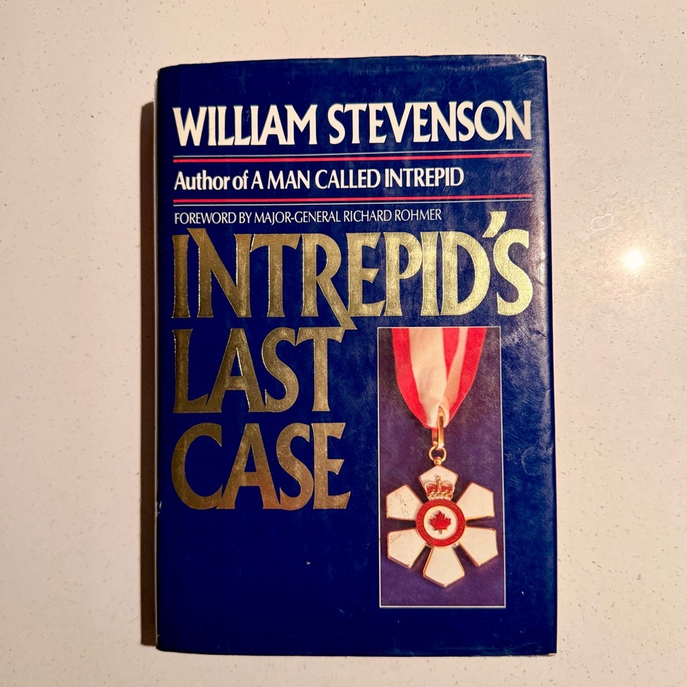 📚 Intrepid’s Last Case by William Stephenson Hardcover Novel (World War)